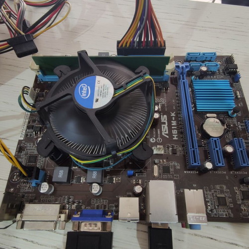 Asus Motherboard H61M-K like new with Intel Celeron G1620 and 2GB DDR3 Ram