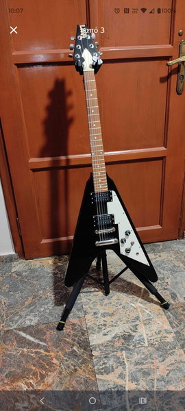 Ηλεκτρική κιθάρα Flying V