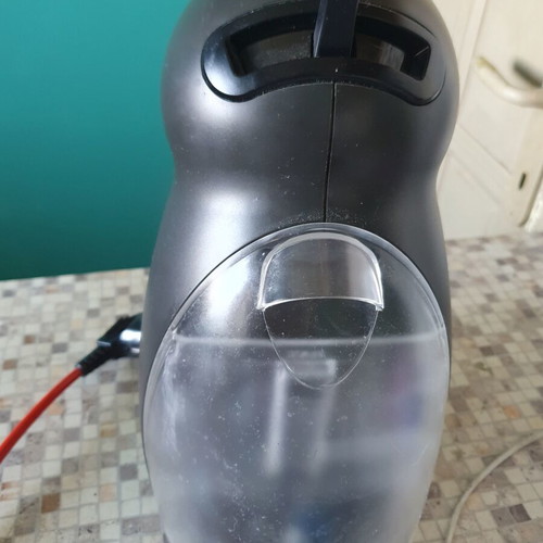 Krups Nescafé Dolce Gusto KP100B10 coffee machine like new