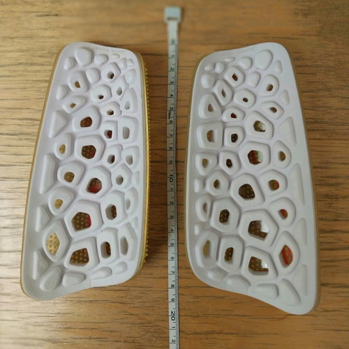 Nike Mercurial Lite Superlock shin guards like new