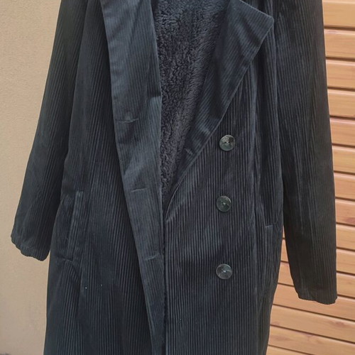 Corduroy coat like new with fur lining, black, size S