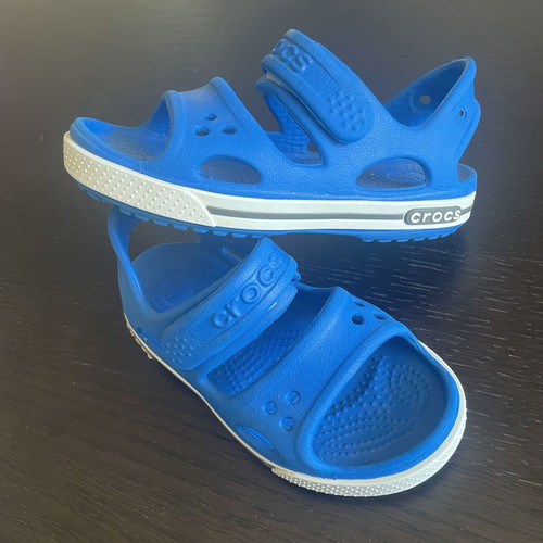 Crocs kids sandals like new, size 24, blue