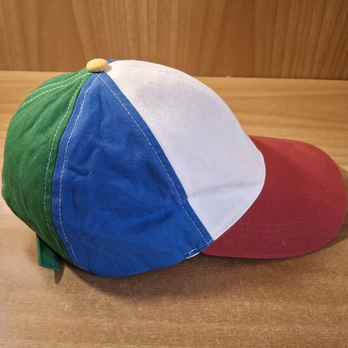 United Colors of Benetton hat multicolor like new, size XL