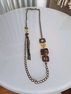 Long necklace used