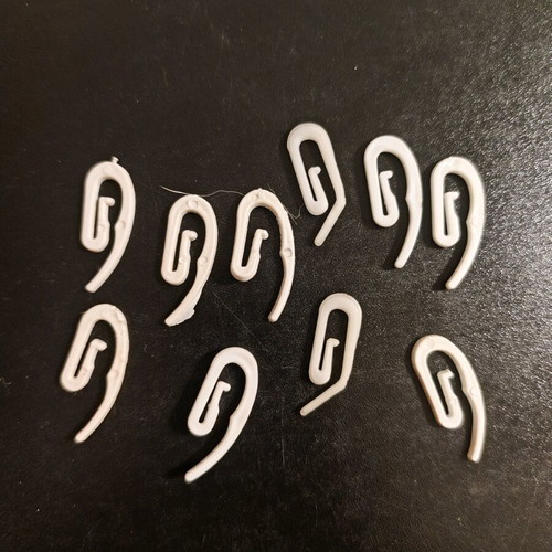 Curtain hooks like new, pack of ten white plastic