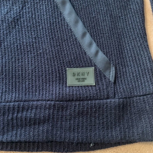 DKNY men's sweater size M like new, dark blue