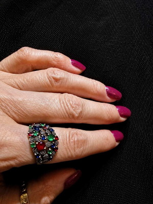 Women's silver ring with multicolored zirconium stones like new