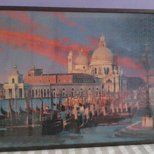 Venice puzzle in wooden frame like new, 1500 pieces