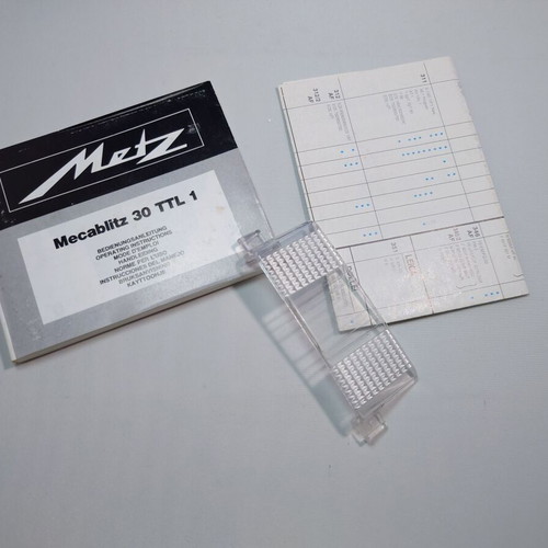 Metz Mecablitz 30 TTL-1 flash with SCA-364 like new for vintage cameras