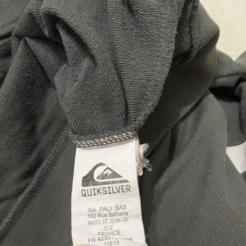 Quiksilver jacket like new, size L, gray and multicolor