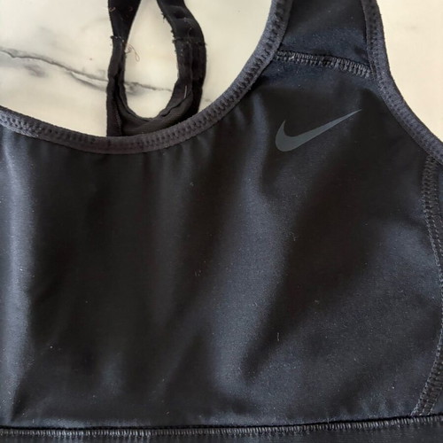 Nike dry fit sports bra used, small, black