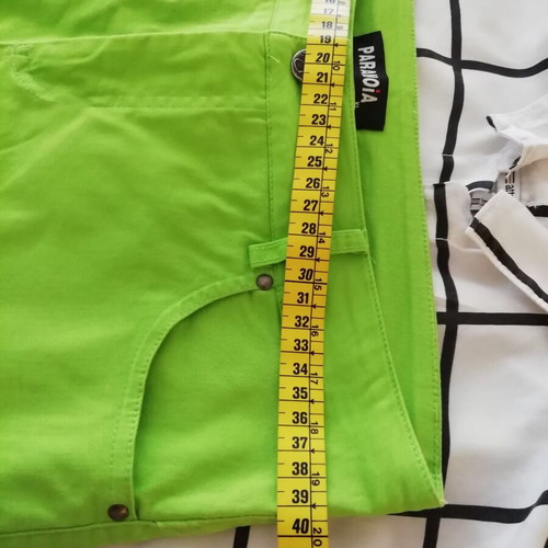 Paranoia pants like new, size L/XL, green