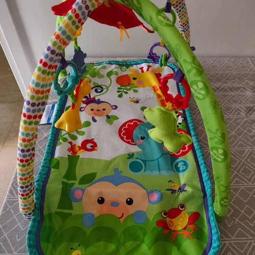 Fisher Price Baby Gym like new with washable mat and toys