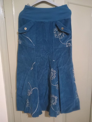 Long corduroy skirt Medium/Large with elastic waist
