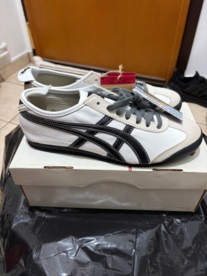 Onitsuka Tiger Mexico 66 παπούτσια καινούργια, μέγεθος 44, μαύρο και άσπρο
