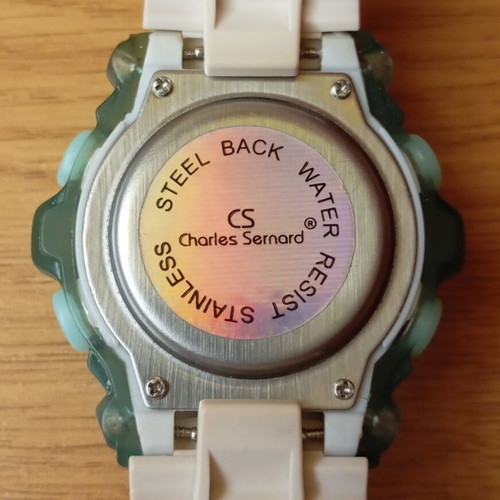 Digital watch with Casio G-Shock strap, unisex