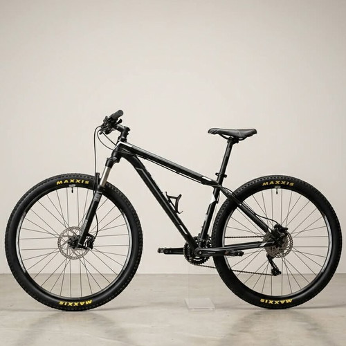 Trek Mamba Mountain Bike 29" like new, black matte