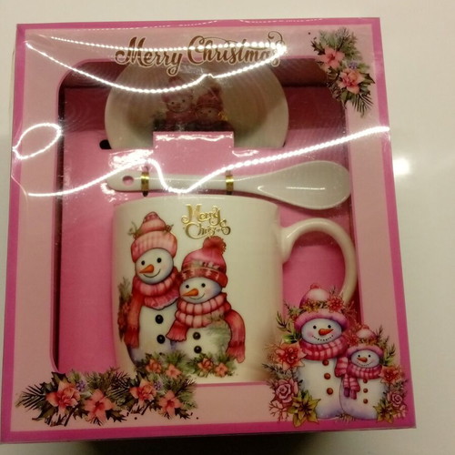 Christmas mug set with plate and spoon, new