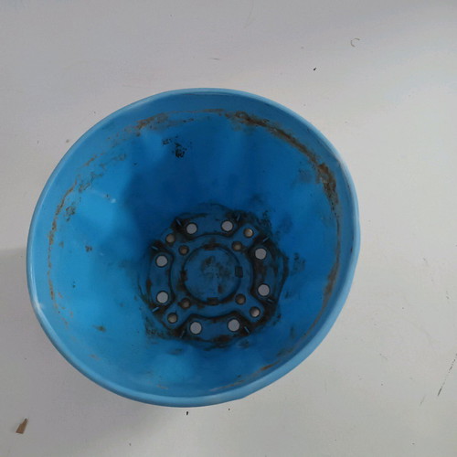 Blue flowerpot/planter used, diameter 18 cm, height 13.5 cm