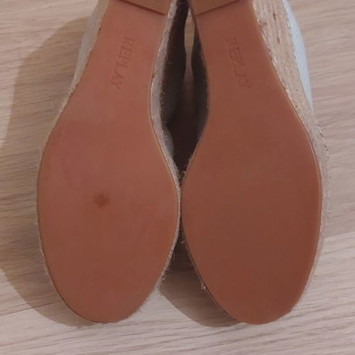 Replay Women's Shoes Used In Ecru With Gold Color