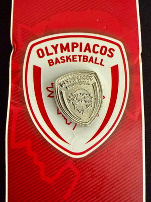 Metal Olympiacos BC lapel pin new, authentic