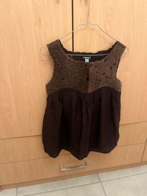 Hoss t-shirt brown size 36 like new