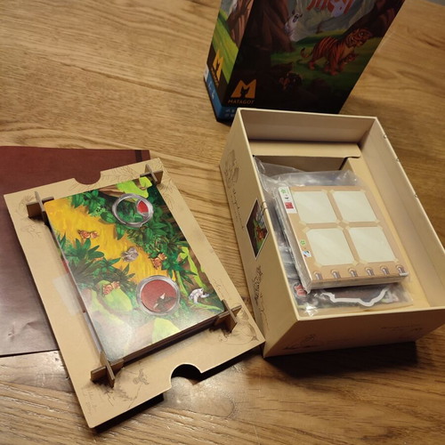 Perfect Shot board game like new, Matagot French edition