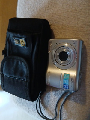 Olympus FE-170 6.0MP ψηφιακή φωτογραφική μηχανή σαν καινούργιο, vintage Y2K στυλ