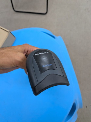 Datalogic QuickScan QBT2101 Bluetooth wireless barcode scanner like new