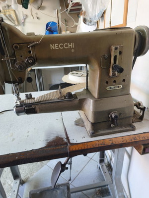 Professional Sewing Machine for Relli used