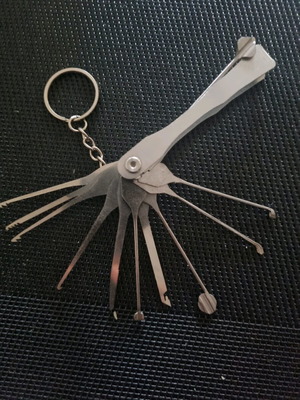Lock picking tool set like new