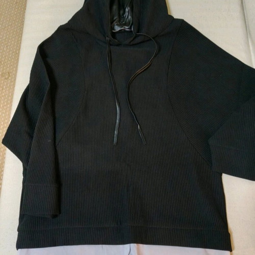 Anel women's sweatshirt like new, black and white, size M
