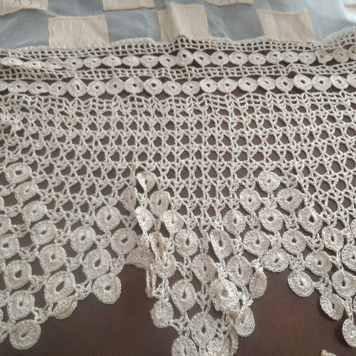 Tzevres handmade lace on beautiful fabric new