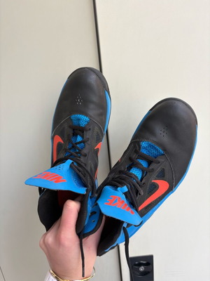 Nike basketball shoes like new, size 43, blue