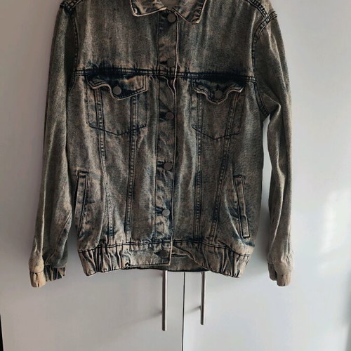 Jean jacket used, in excellent condition, size M