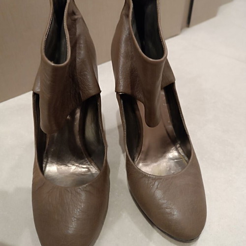Zara brown ankle boot used, size 40 narrow fit