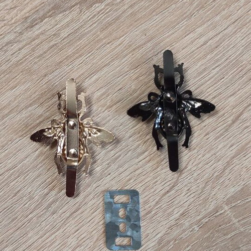 Decorative Metal Bee Large 3cm new, gold and black nickel