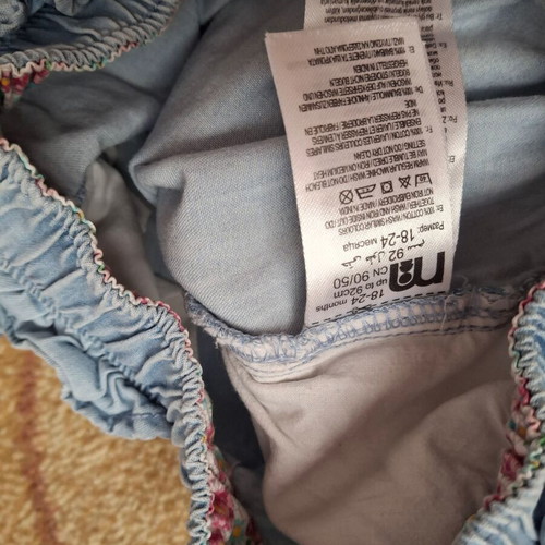 Clothes for 2-year-old girl like new, pack of 3 pants and cardigan