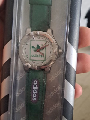 Adidas ρολόι unisex σαν καινούργιο, πράσινο και ασημί