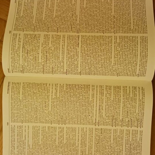 Dictionary of Modern Greek Language Georgios Babiniotis like new
