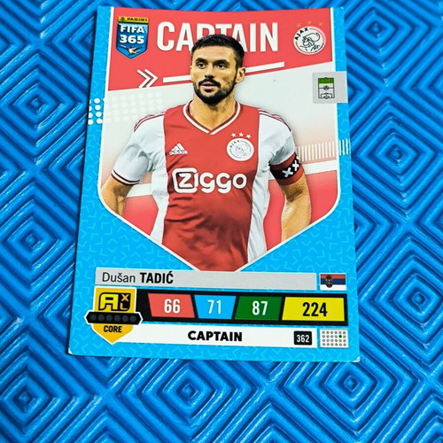 Panini FIFA 365 collectible cards like new, set of 5