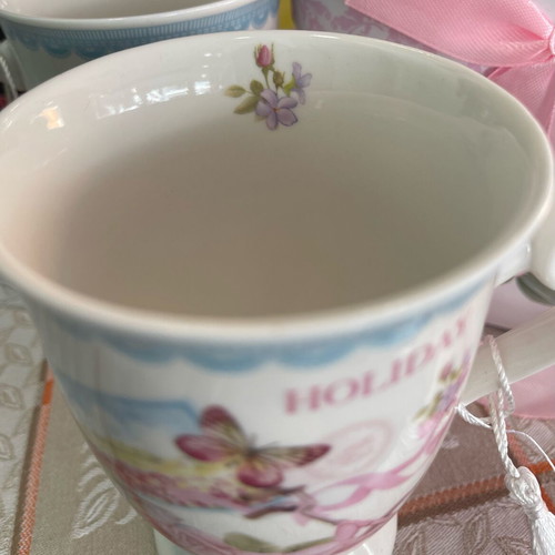 Classic mug set new in paper packaging