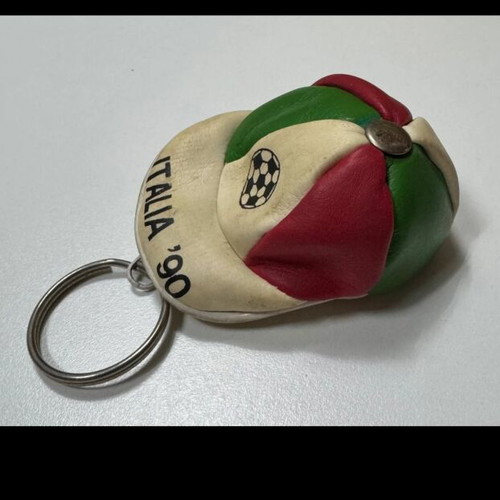 Italia Novanta collectible wallet used