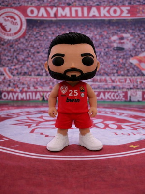 Φιγούρα Alec Peters Ολυμπιακού καινούργια, χειροποίητη συλλεκτική