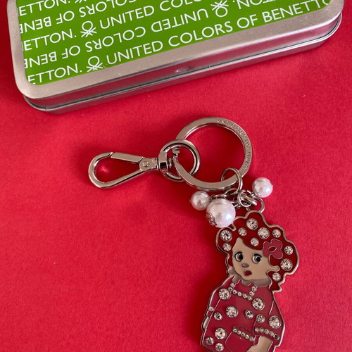 United Colours of Benetton keychain new with case