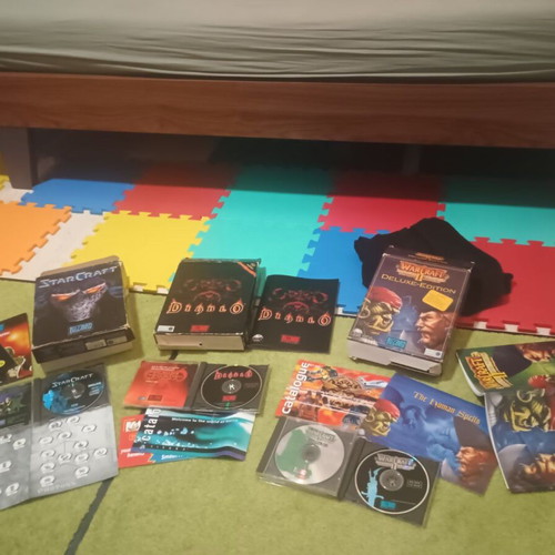 Diablo, Starcraft, Warcraft II Tides of Darkness Deluxe Edition PC games