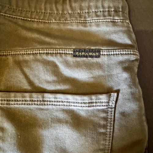 Zara Man cargo jogger pants, khaki, size L, like new