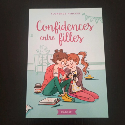 Confidences entre filles book used, very good condition