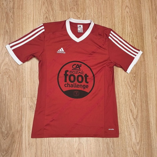 Adidas Red Soccer Jersey CA Mozaic Foot Challenge FFF #9 Size M used