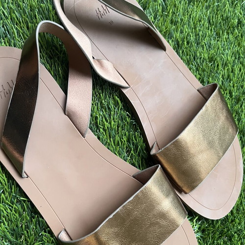 H&M Gold Sandals like new, size 39